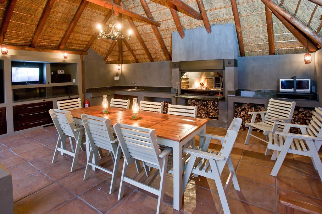 Miles B&B Guest House Oudtshoorn Esterno foto