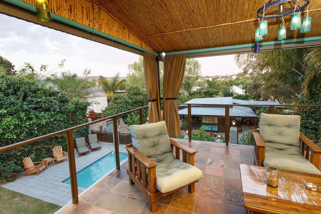 Miles B&B Guest House Oudtshoorn Esterno foto